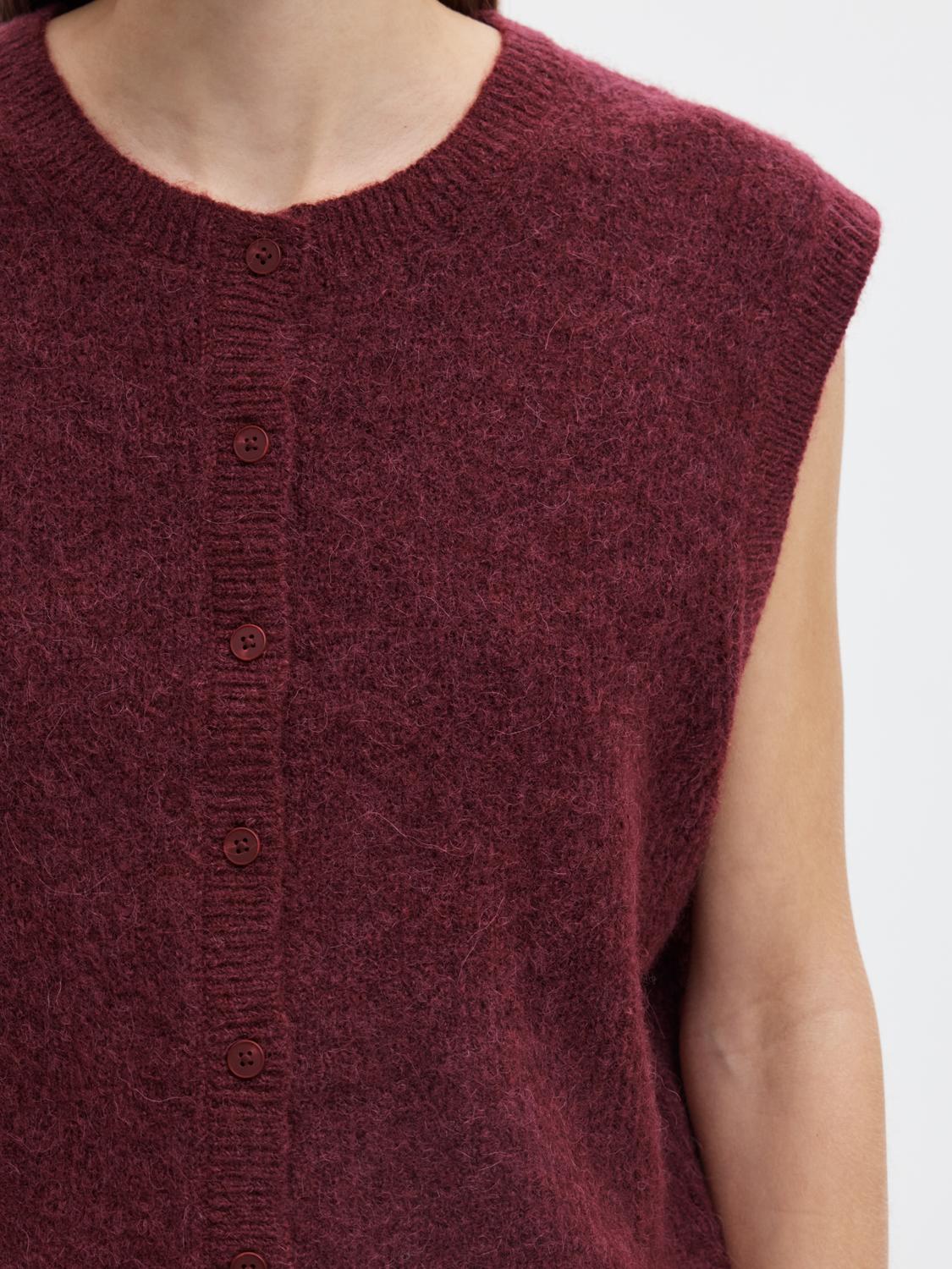 model_shot-detail